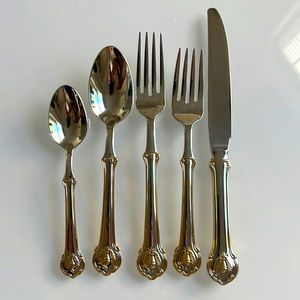 Neiman marcus butterfly silverware-gold and chrome. Gorgeous set of 6. 30 pcs